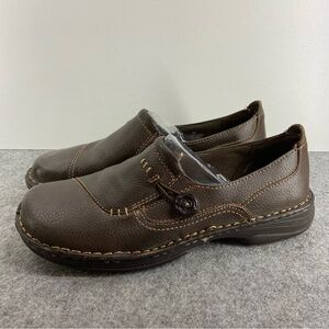 Earth Spirit Brown Slip-On Leather Loafers
